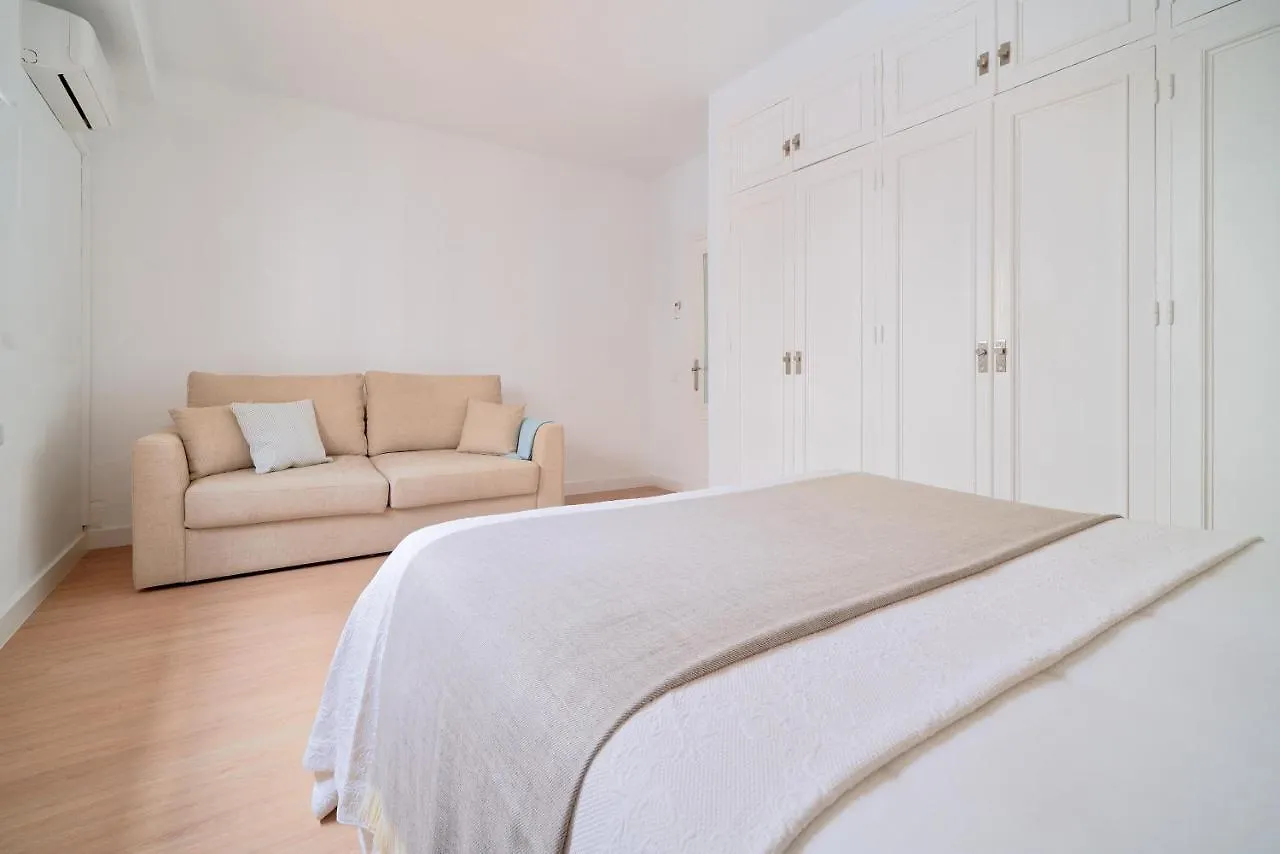 Orange Square Rooftop Apartment 250 M2 Marbella 0*,